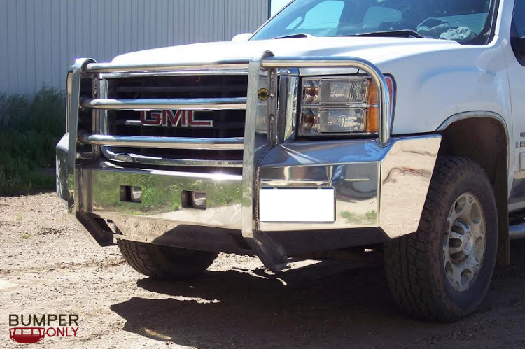 Truck Defender front bumper for GMC Sierra 1500, designed for durability and strength