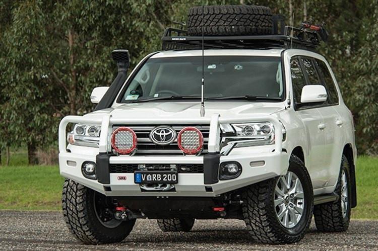 Toyota Land Cruiser Front Bumper