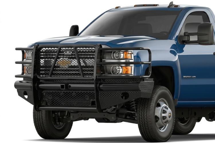 Ranch Hand steel front bumper on Chevy Silverado 2500/3500 for heavy-duty deer protection