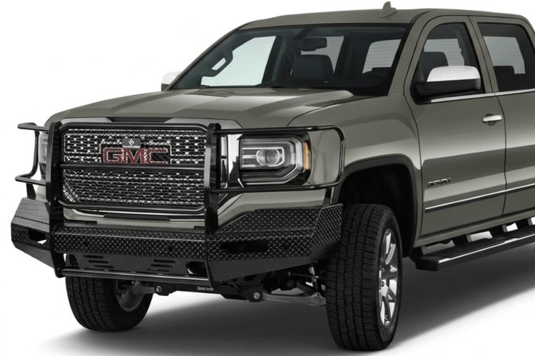 Gloss black Ranch Hand Summit series front bumper with full grille guard on a 2017 GMC Sierra 1500.