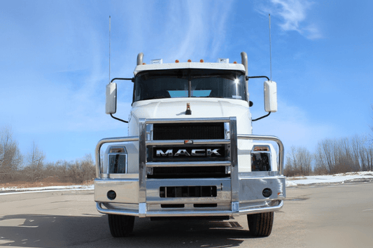 Custom truck bumper for Mack Anthem MK585BCQ by Ali Arc with curved design and grille guard function.