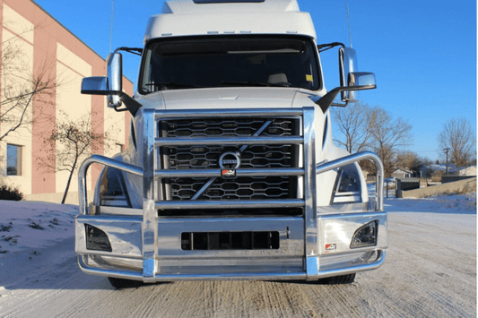 Angled custom semi truck bumper for Volvo VNL 2018–2024, Ali Arc VO974BCQ with quick release.