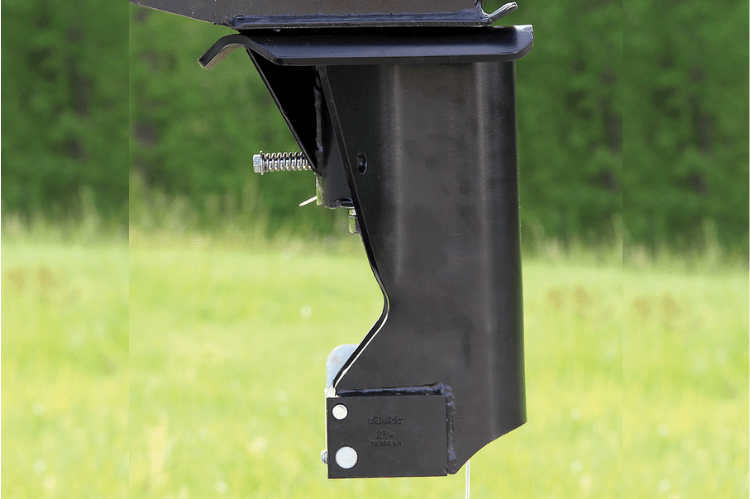 Eaz Lift 48490 Gooseneck Adapter – 17-Inch gooseneck hitch adapter for fifth wheel towing