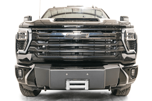 Winch mount bumpers for Silverado 2500/3500—Fab Fours CH24-N6161-1 heavy-duty front bumper, no guard, 2024–2025 fitment.