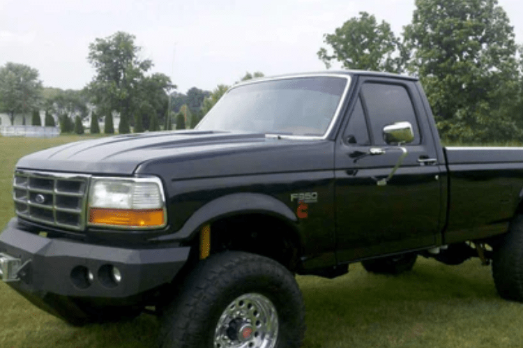 Iron Bull Front Bumper #1 for 1992–1997 Ford F250/F350 Super Duty, featuring a heavy-duty and custom Ford bumper designed for superior protection and rugged off-road performance