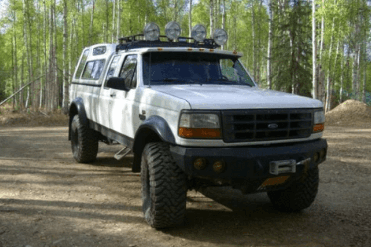 Iron Bull Front Bumper #1 for 1992–1997 Ford F250/F350 Super Duty, featuring a heavy-duty and custom Ford bumper designed for superior protection and rugged off-road performance