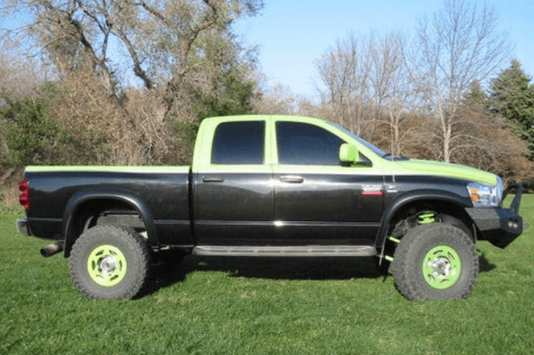 Iron Bull bumper #13 – steel front bumper Dodge Ram 2500/3500 2006–2009, designed for heavy-duty protection and a rugged aftermarket bumper upgrade