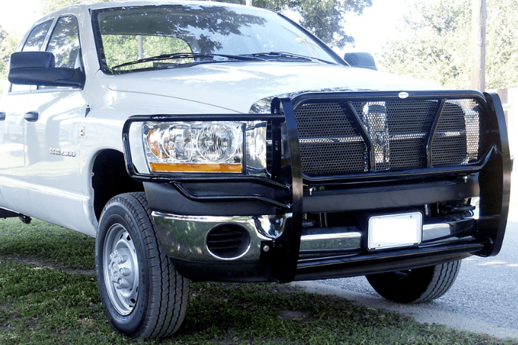 Steel Grille Mounting Bracket For Dodge Ram 1500/2500/3500 (2006-2009) – Replaces 55077776AA