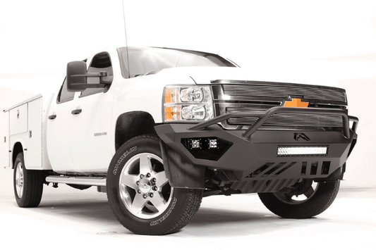Fab Fours CH11-V2752-1 Chevy Silverado 2500/3500 2011-2014 Vengeance Front Bumper with Pre-Runner Guard with Sensor