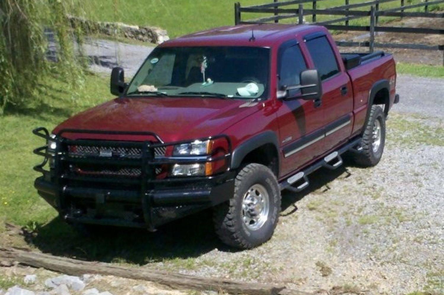 Ranch Hand FBC031BLR 2003-2007 Chevy Silverado 2500HD/3500 Classic Legend Series Front Bumper
