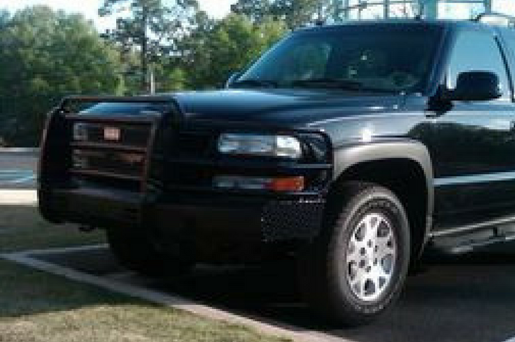 Ranch Hand FSC99HBL1 2000-2006 Chevy Suburban and Tahoe Front Bumper
