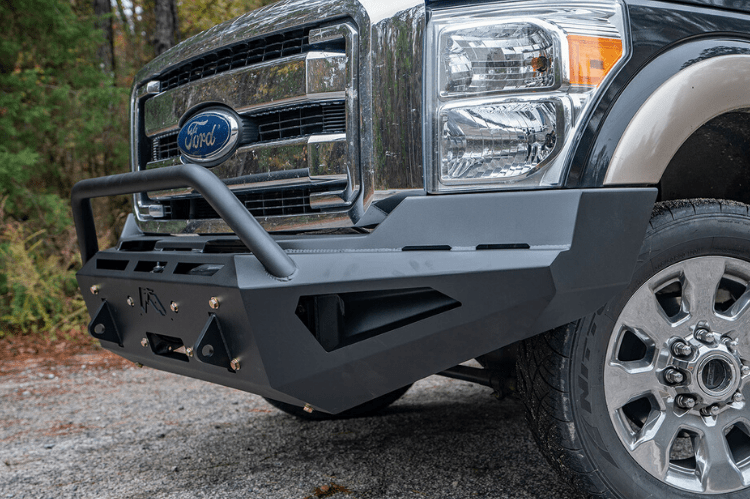 Fab Fours Red Steel FS11-RS2562-1 Ford F450/F550 Superduty 2011-2016 Front Bumper Winch Ready Pre-Runner Guard