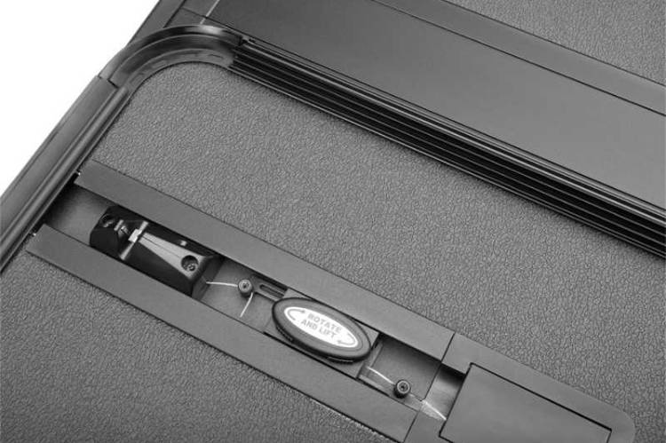 Extang Solid Fold ALX 2015-2019 GMC Sierra 2500/3500 8' Tonneau Cover 88455