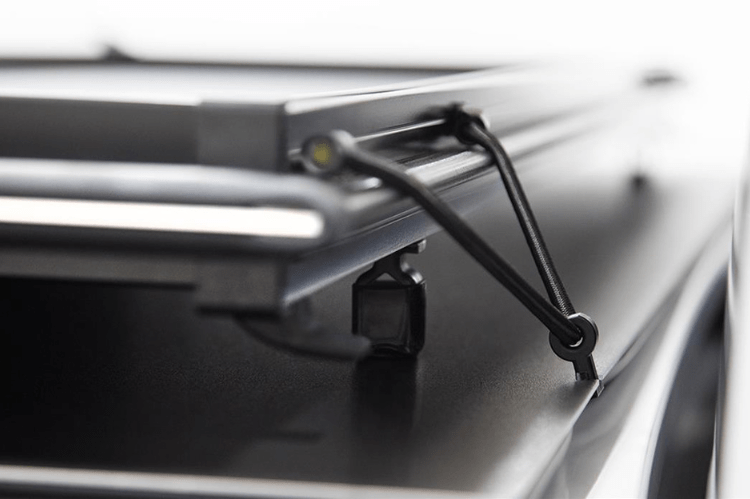 ACCESS® LoMax Professional Series 2015-2019 GMC Sierra 2500/3500 6'6" Tonneau Cover B0020039