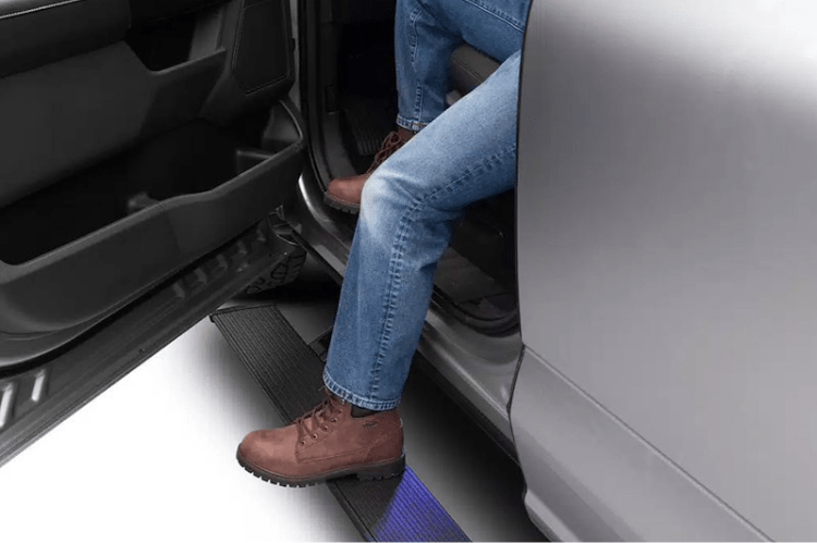 Amp Research PowerStep running boards for 2025 Ram 2500/3500, textured finish