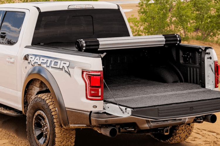 BAK Revolver X2 1999-2014 GMC Sierra 2500/3500 6'6" Tonneau Cover 39101