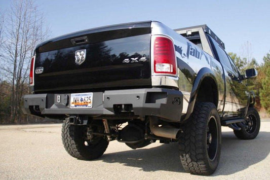 Fab Fours DR09-W2950-1 Dodge Ram 4500/5500 2010-2018 Premium Rear Bumper