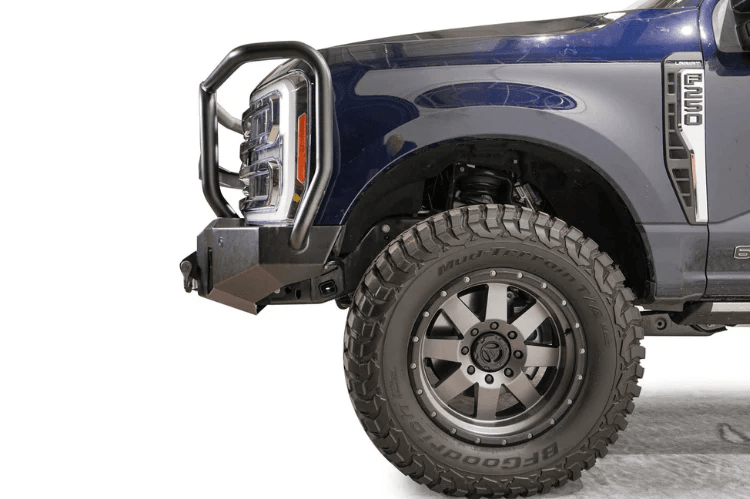 Fab Fours FS23-A5950-1 front bumper with full guard for 2023-2024 Ford F450/F550 – rugged, winch-ready upgrade.