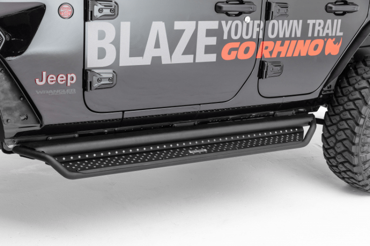 Go Rhino D10052T 1999-2023 GMC Sierra 2500/3500 52" Dominator Xtreme D1 Side Steps - Boards Only