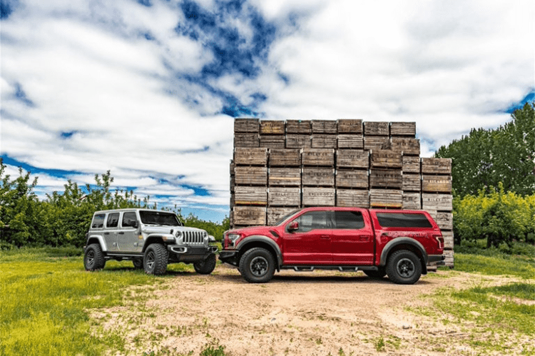 N-Fab EXC11CC-TX GMC Sierra 2500HD/3500HD 2011-2016 EpYx Step System Diesel Crew Cab