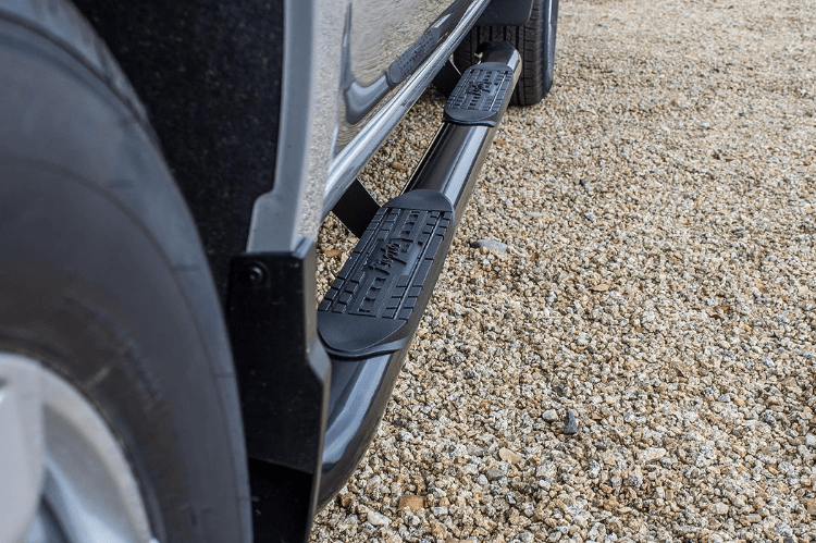 Raptor 1501-0733B 2020-2025 GMC Sierra 2500/3500 4" Curved OE Style Oval Nerf Bars - Black E-Coated Steel