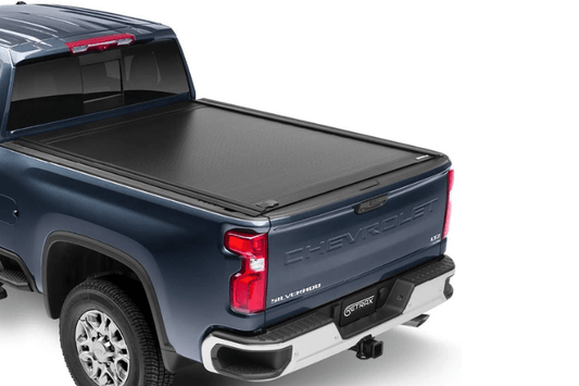 RetraxONE MX 1999-2006 GMC Sierra 2500/3500 6' 6" Tonneau Cover - WIDE RAIL 60412