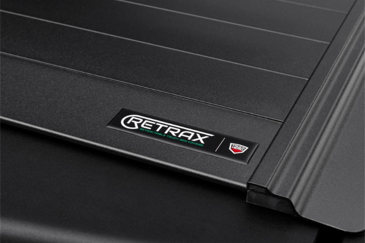 RetraxPRO MX 1999-2006 GMC Sierra 2500/3500 6'6" Tonneau Cover with STK PKT - STD RAIL 80406