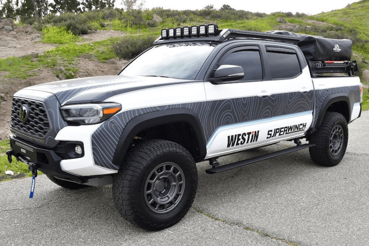 Westin running boards for Dodge Ram 2500/3500 in textured black finish
