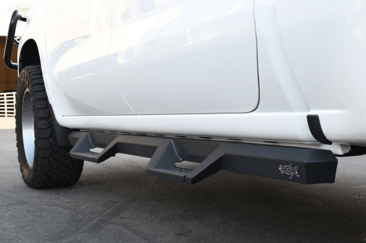 Westin 56-14135 2020-2023 GMC Sierra 2500/3500 HDX Drop Nerf Bars - Textured Black