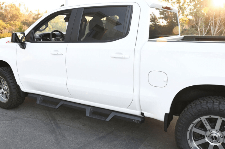 Westin 56-14135 2020-2023 GMC Sierra 2500/3500 HDX Drop Nerf Bars - Textured Black