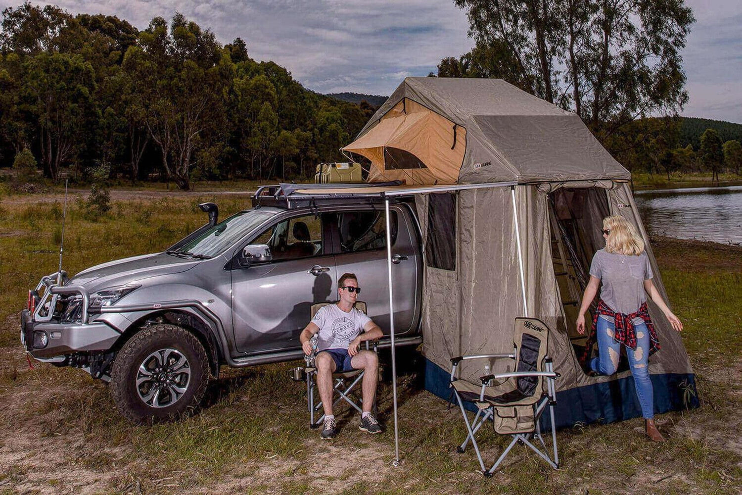 ARB Simpson III rooftop tent with annex 803804 mounted on a truck, featuring a spacious overland shelter