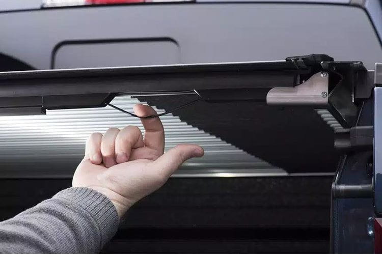 BAK Revolver X2 1988-2014 Chevy Silverado 2500/3500 6'6" Tonneau Cover 39101