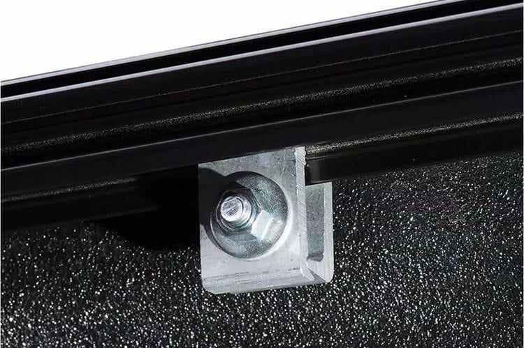 BAK Revolver X2 1988-2014 Chevy Silverado 2500/3500 6'6" Tonneau Cover 39101