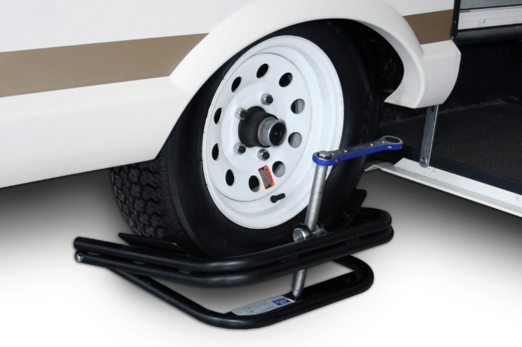 BAL Tire Leveler installed on camper axle