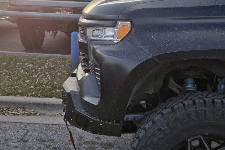 Chevy front winch bumper for Silverado 1500 with offroad heavy-duty design