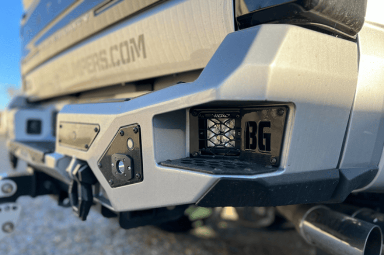 Bodyguard steel rear bumper truck back bumper for Ford Super Duty F450 with parking sensor cutouts