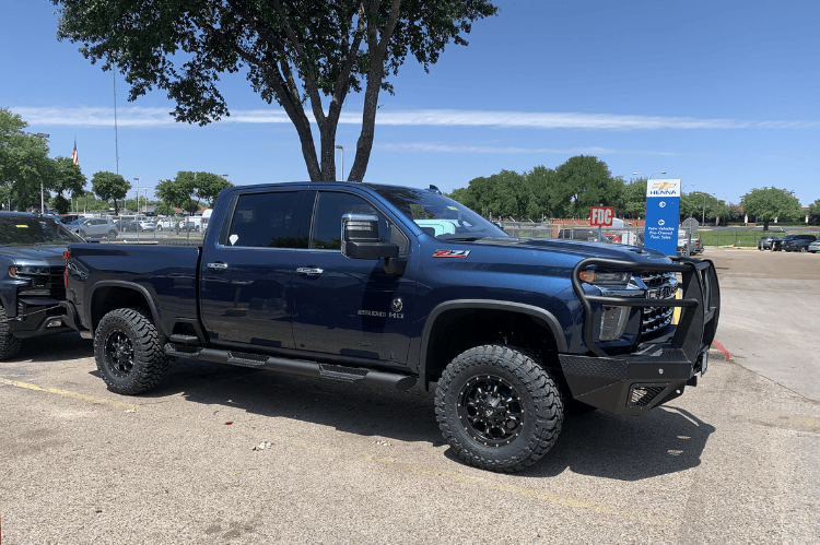 Bodyguard T2 Extreme Front Bumper for Chevy Silverado HD – Bare Metal Winch Ready Grille Guard Bumper
