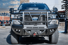Bodyguard T2 Extreme front bumper for Ford F250/F350 Super Duty with grille guard – premium Bodyguard bumper in gloss black.