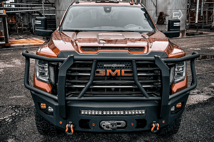 Aftermarket front bumper Chassis Unlimited Attitude CUB980572BGRAW raw finish with winch guard and sensor cutouts for 2020–2023 GMC Sierra 2500/3500 truck