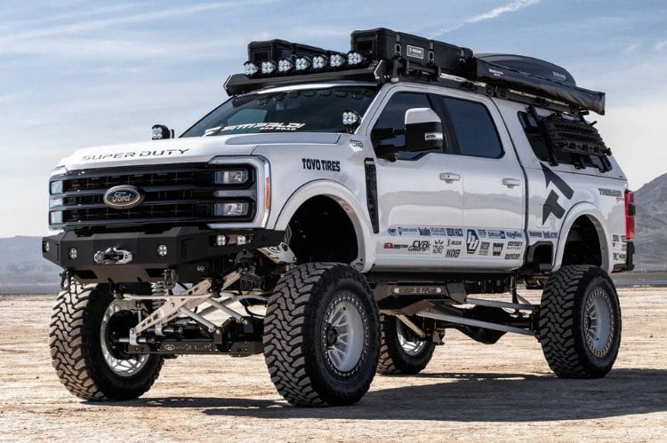 Heavy duty winch bumper Chassis Unlimited Octane CUB940752 steel front bumper for 2023+ Ford F250/F350 Super Duty with sensor cutouts