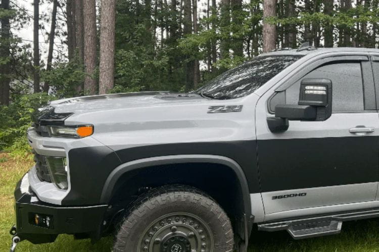 Chassis Unlimited front bumper CUB940732RAW offers a 2024+ Chevy Silverado 2500/3500 bare steel trail defense 