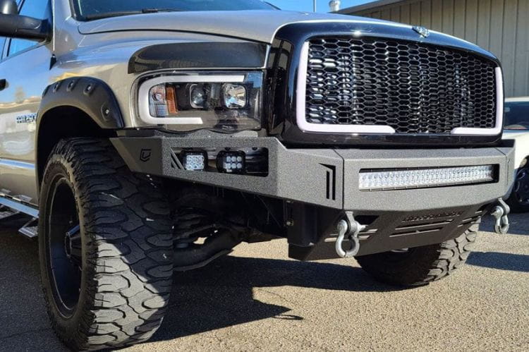 Chassis Unlimited Octane offroad front bumper CUB900131 with textured black finish for 2003–2005 Ram 2500/3500