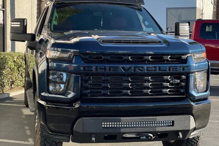 Chassis Unlimited ProLite Series Front Bumper Texture Black CUB990555 safely upgrades a 2020-2023 Chevy Silverado 2500/3500 truck