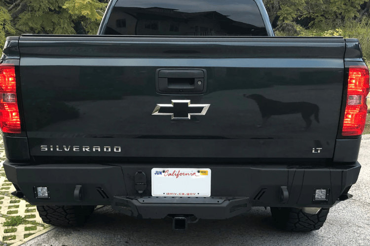 Heavy-duty Chassis Unlimited Octane bumper CUB910302 for 2015–2019 Chevy Silverado 2500/3500, black finish with sensor ports