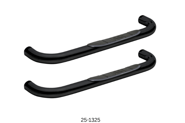 Rugged 2007 Ford F250 Super Duty armored with Fab Fours bumpers and Westin steps, built for any terrain