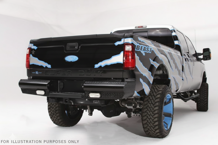 Rugged 2007 Ford F250 Super Duty armored with Fab Fours bumpers and Westin steps, built for any terrain