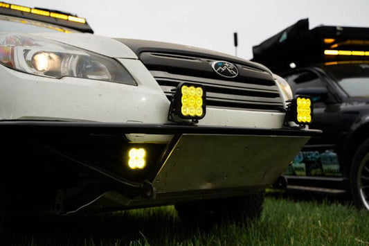 Diode Dynamics pod lights DD6777S deliver a single 5" yellow SS5 Pro spot beam for masterful nighttime off-road truck builds