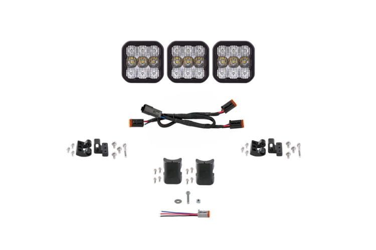 Pod light bar DD7238 by Diode Dynamics provides a professional 18.5" white combo pattern for superior custom truck trail safety