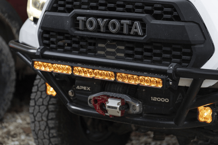 Diode Dynamics light bar DD8255 SS30 adds a creative, pure white beam to your rig as a durable light bar for trucks unit 