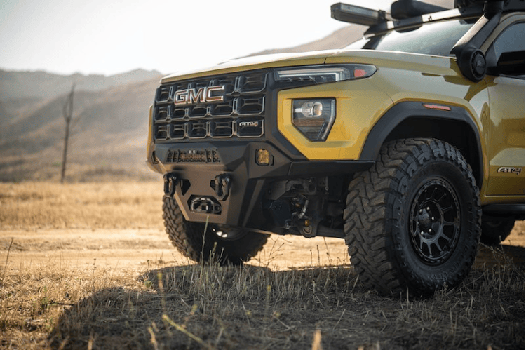 DV8 front bumper Spec Series for GMC Canyon 2023–2025 – heavy-duty dv8 bumper with winch compatibility